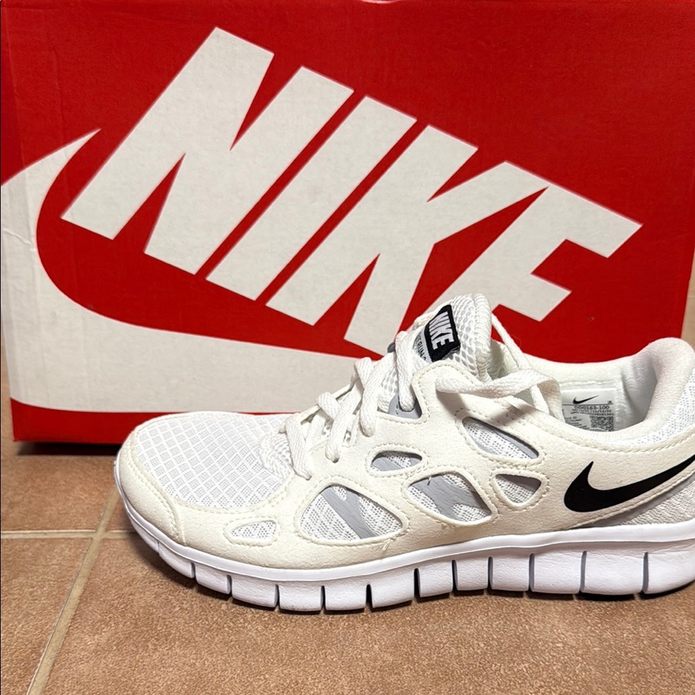 Nike Free Run 2 Kids Sneakers